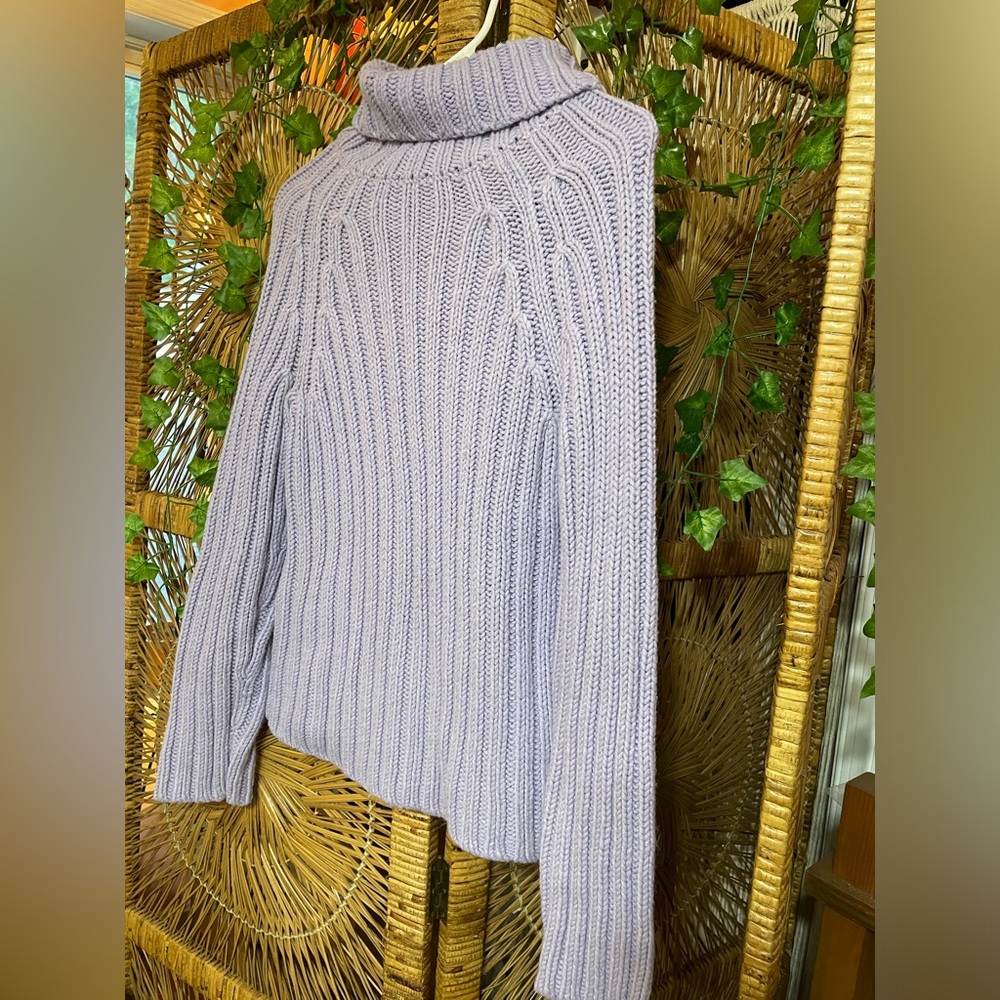 Lavender Chunky Knit Wool Sweater SIZE L